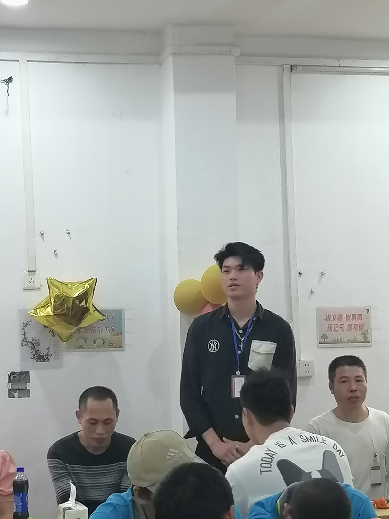 7、有點(diǎn)害羞.jpg